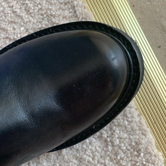 Stuart Weitzman 5500 lift boots - Picture 5 of 17